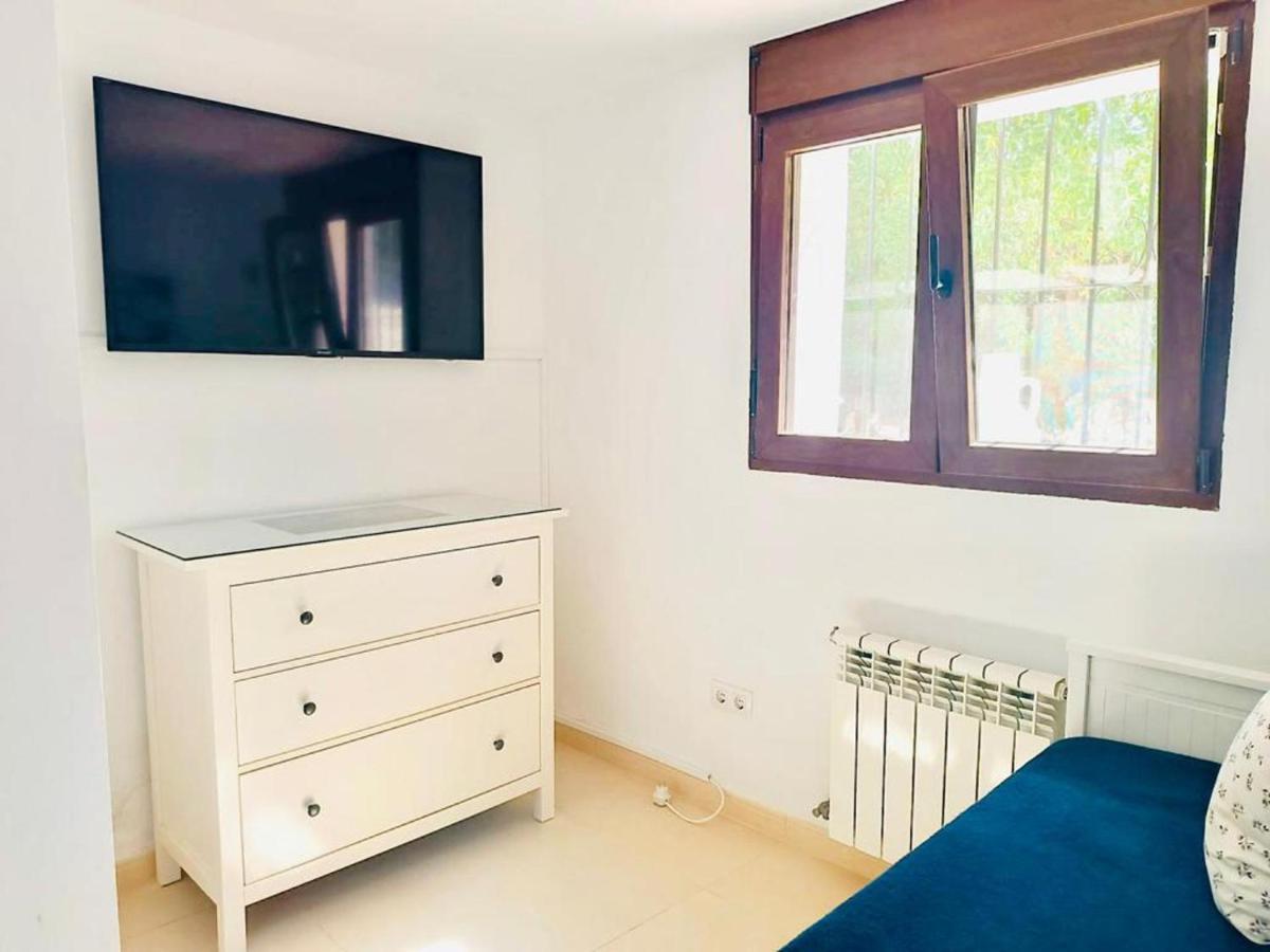 1-Bed Apartment Close To Moraira Town Centre Buitenkant foto