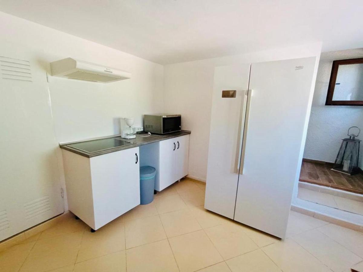 1-Bed Apartment Close To Moraira Town Centre Buitenkant foto